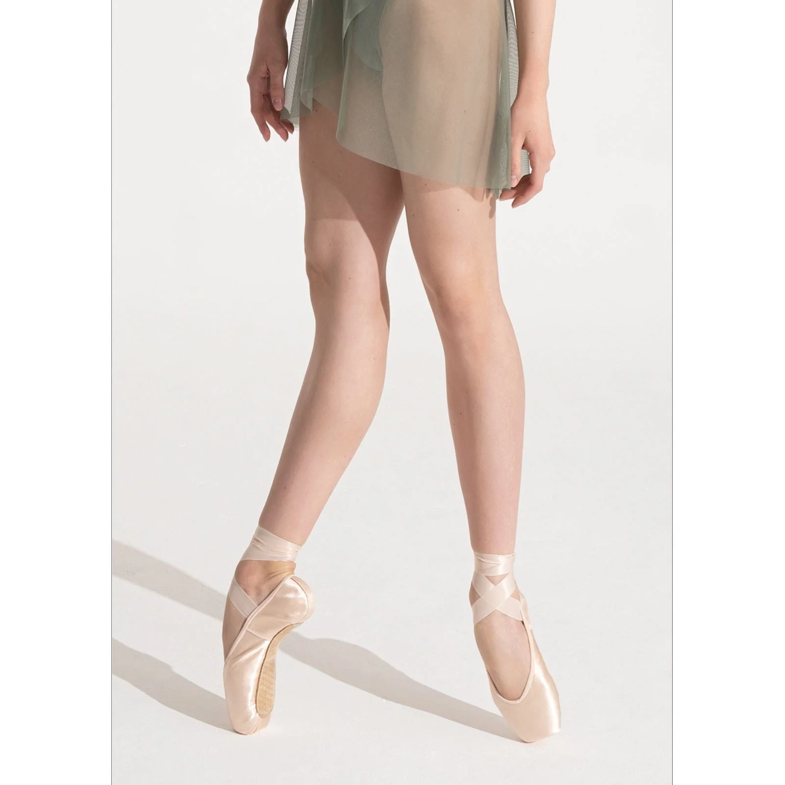 Nikolay StarPointe Pointe Shoes - Hard Flexible Shank - Image 2