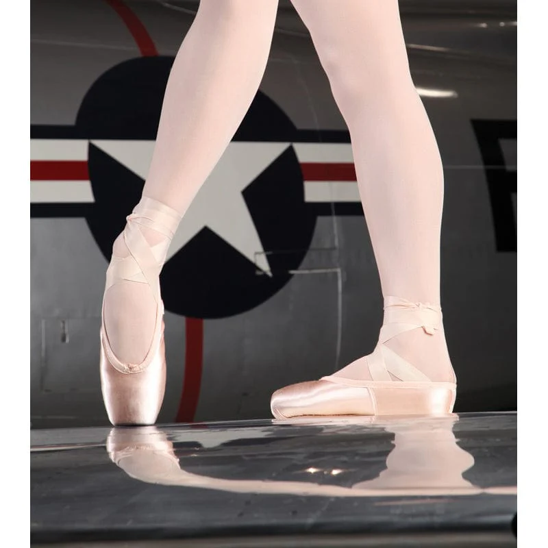 Suffolk Stellar Pointe Shoes - Light Shank Pink - Image 3